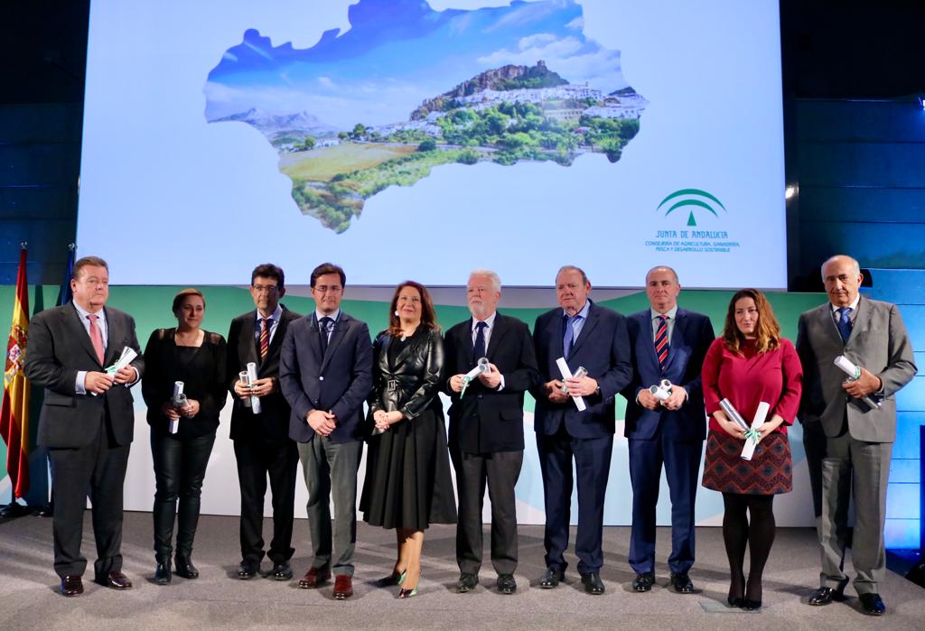 Noticia - Interaceituna fue galardonada con el Premio Agricultura